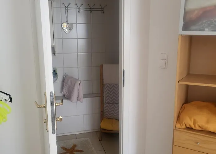 Flair Of Sissis Near Schoenbrunn Metro 3 4 Busses 51a 48a Kids Pets Welcome *