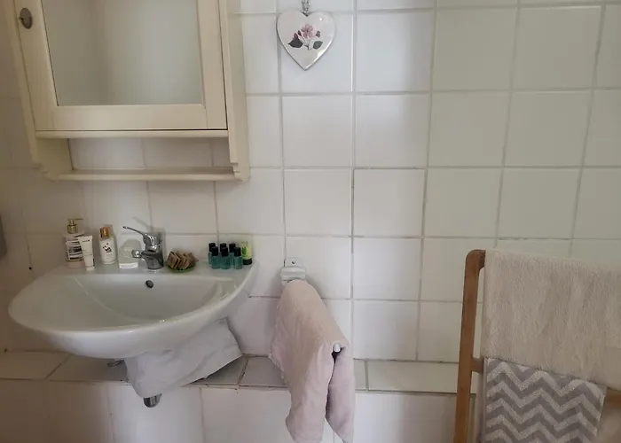 Apartment Flair Of Sissis Near Schoenbrunn Metro 3 4 Busses 51a 48a Kids Pets Welcome Vienna