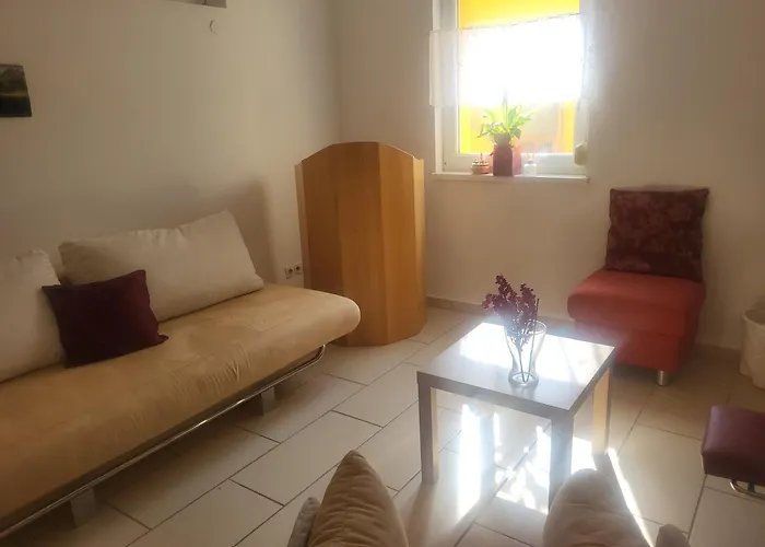 Flair Of Sissis Near Schoenbrunn Metro 3 4 Busses 51a 48a Kids Pets Welcome Apartman